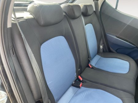 2015 Hyundai i10 - thumbnail 10