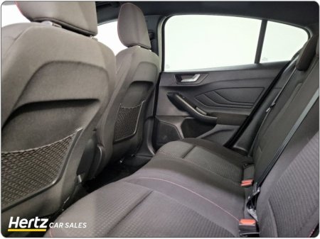 2024 Ford Focus - thumbnail 13