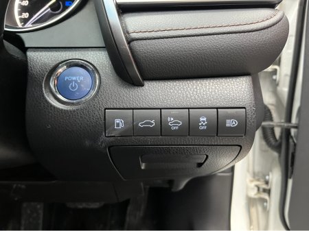 2018 Toyota Camry - thumbnail 13