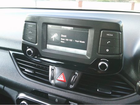 2017 Hyundai i30 NEW NCT 2028, DELUX, CRUISE , REVERSE CAMERA, €180 TAX, LOW KMS. HISTORY. €12,999 thumbnail