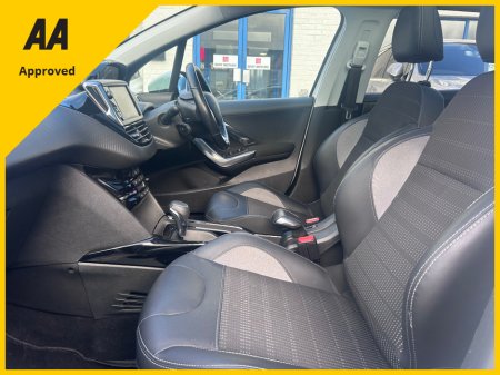 2019 Peugeot 2008 2019 PEUGEOT 2008 1.2 PETROL AUTO PAN ROOF €13,950 thumbnail