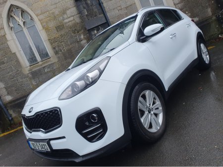 2018 Kia Sportage PLATINUM // LEATHER // SAT NAV // CAMERA thumbnail