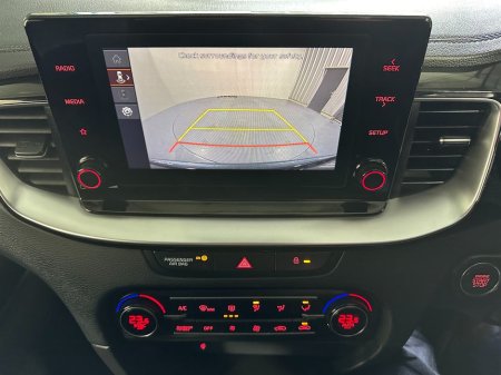 2023 Kia XCeed - thumbnail 17