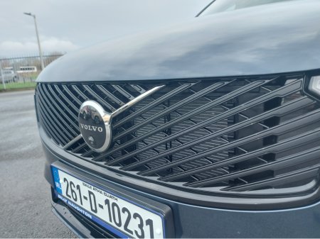 2026 Volvo XC90 T8 PHEV PLUS DARK AWD 5DR €99,950 thumbnail