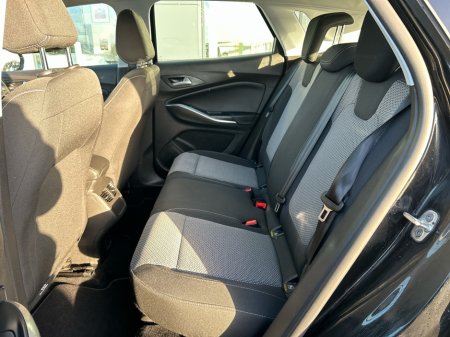 2023 Opel Grandland SC-1.2 130PS-PETRO X thumbnail