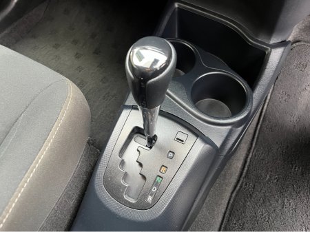 2020 Toyota Aqua - thumbnail 16