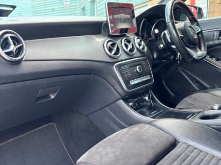 2017 Mercedes-Benz CLA Class - thumbnail 14