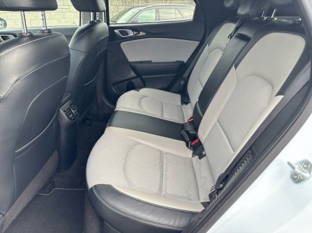 2021 Kia XCeed PHEV 5DR AUTO €21,950 thumbnail