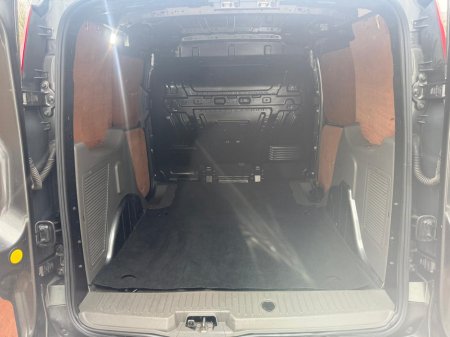 2021 Ford Transit Connect Active AUTO NO VAT 120bhp €23,250 thumbnail