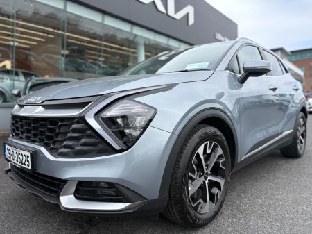 2025 Kia Sportage - thumbnail 1