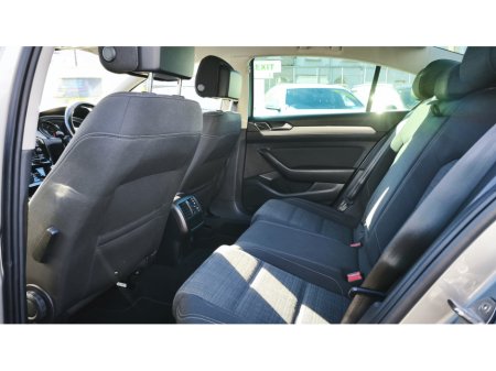 2022 Volkswagen Passat - thumbnail 15