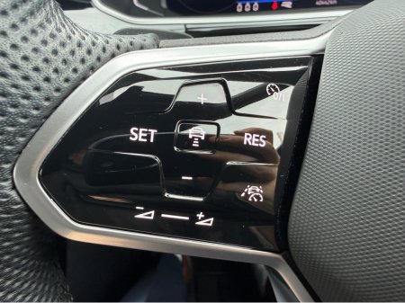 2023 Volkswagen T-Roc - thumbnail 15