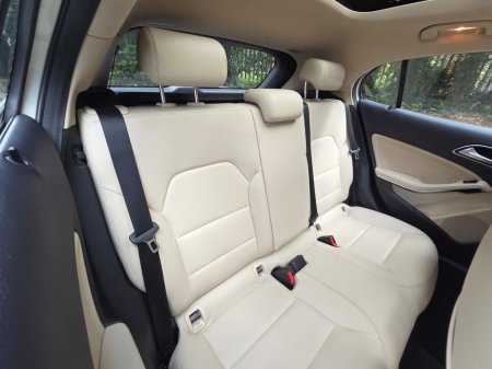 2015 Mercedes-Benz GLA Class - thumbnail 15