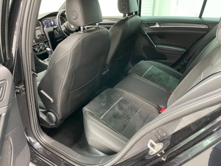 2018 Volkswagen Golf - thumbnail 14