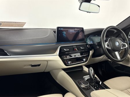 2022 BMW 5 Series 530E HYBRID M SPORT NEW NCT**19"MATTE BLACK ALLOYS**PANORAMIC SUNROOF**FRONT HEATED ELECTRIC SEATS**AMBIENT LIGHTING**APPLE CARPLAY**REVERSE CAMERA**PARKING SENSORS**DRIVE MODES**FINANCE AVAILABLE** €37,995 thumbnail