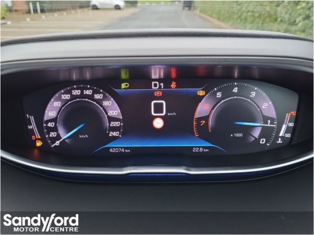 2023 Peugeot 3008 - thumbnail 16