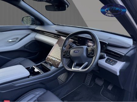 2025 Ford Explorer PREMIUM 77KWH EXTENDE thumbnail