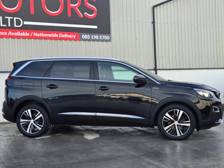 2018 Peugeot 5008 - photo 2