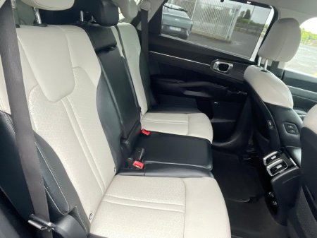 2021 Kia Sorento - thumbnail 8