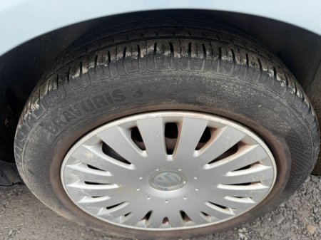 2007 Volkswagen Passat - thumbnail 9