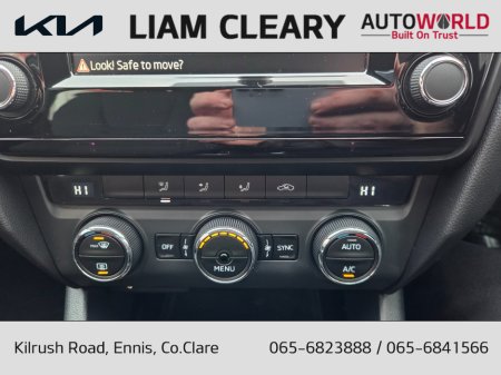 2015 Skoda Octavia STYLE 1.6 TDI 90HP 4DR thumbnail