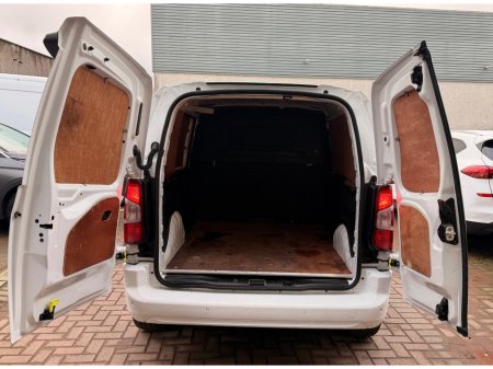 2020 Peugeot Partner PROFESSIONAL PLUS €11,341 thumbnail