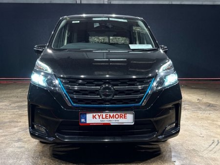 2022 Nissan Serena - thumbnail 8