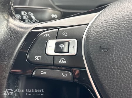 2017 Volkswagen Tiguan - thumbnail 16