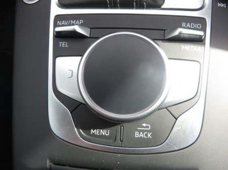 2018 Audi A3 1.4 TFSi S-Line Auto / Low Kilometers / €22,950 thumbnail