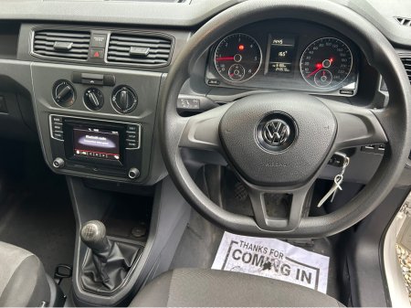 2017 Volkswagen Caddy LWB  TDI 102HP MANUAL 5SPEED 5DR €8,995 thumbnail