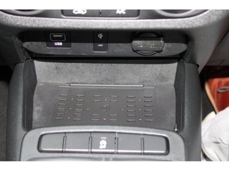 2023 Hyundai i10 i10 Deluxe Plus €17,950 thumbnail