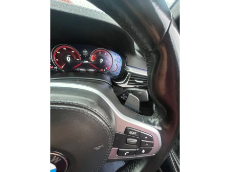 2018 BMW 5 Series - thumbnail 23