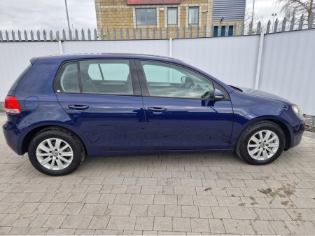 2012 Volkswagen Golf - thumbnail 12