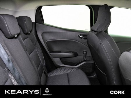 2021 Renault Clio - thumbnail 16