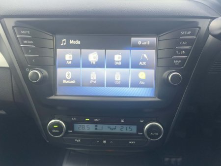 2018 Toyota Avensis - thumbnail 11