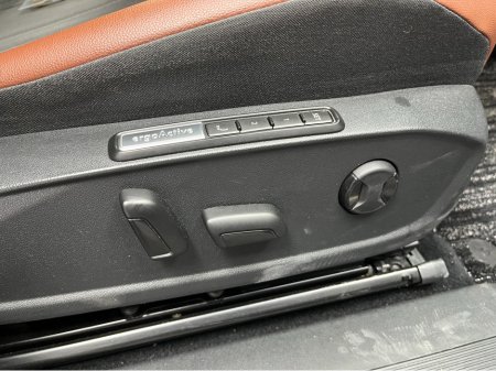 2022 Volkswagen ID.4 - thumbnail 10