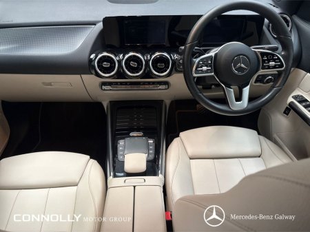 2021 Mercedes-Benz GLA Class GLA 200d Progressive Line thumbnail