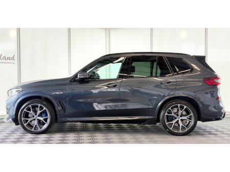 2022 BMW X5 - thumbnail 2