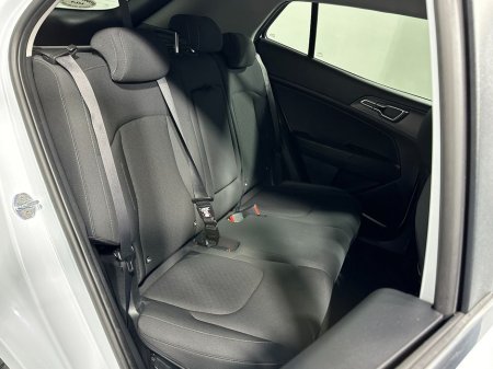 2023 Kia Sportage - thumbnail 11