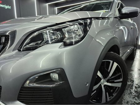 2020 Peugeot 3008 - thumbnail 2