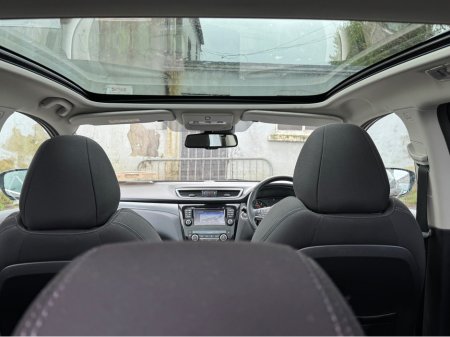 2018 Nissan Qashqai Automatic Petrol €15,500 thumbnail