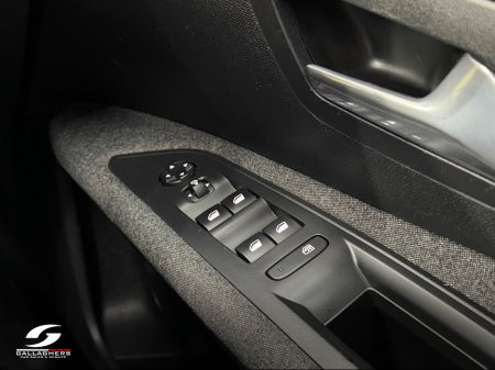 2017 Peugeot 3008 - thumbnail 20