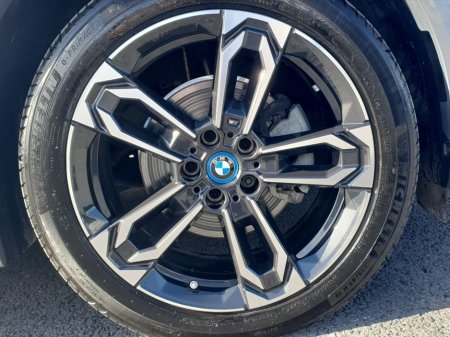 2025 BMW iX2 - thumbnail 14