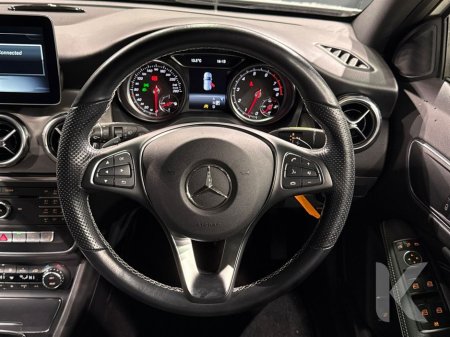 2019 Mercedes-Benz GLA Class - thumbnail 15