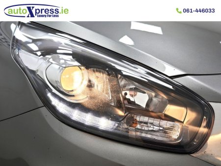 2017 Kia Carens - thumbnail 19