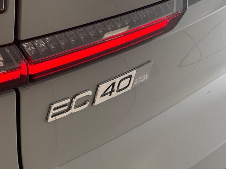 2026 Volvo EC40 - thumbnail 9