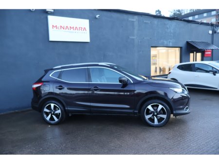 2017 Nissan Qashqai N-VISION 360 Huge Spec New Timing Belt Exceptional Condition! €13,995 thumbnail