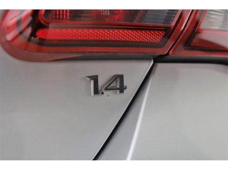 2016 Opel Corsa - thumbnail 28