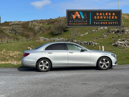 2017 Mercedes-Benz E Class - thumbnail 6