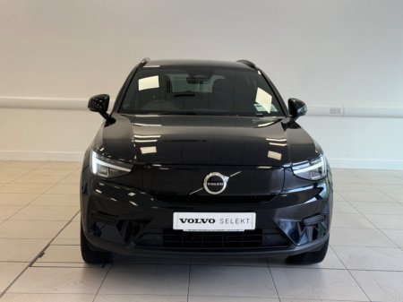 2024 Volvo XC40 BEV Extended Range 252hp RWD Plus €39,500
